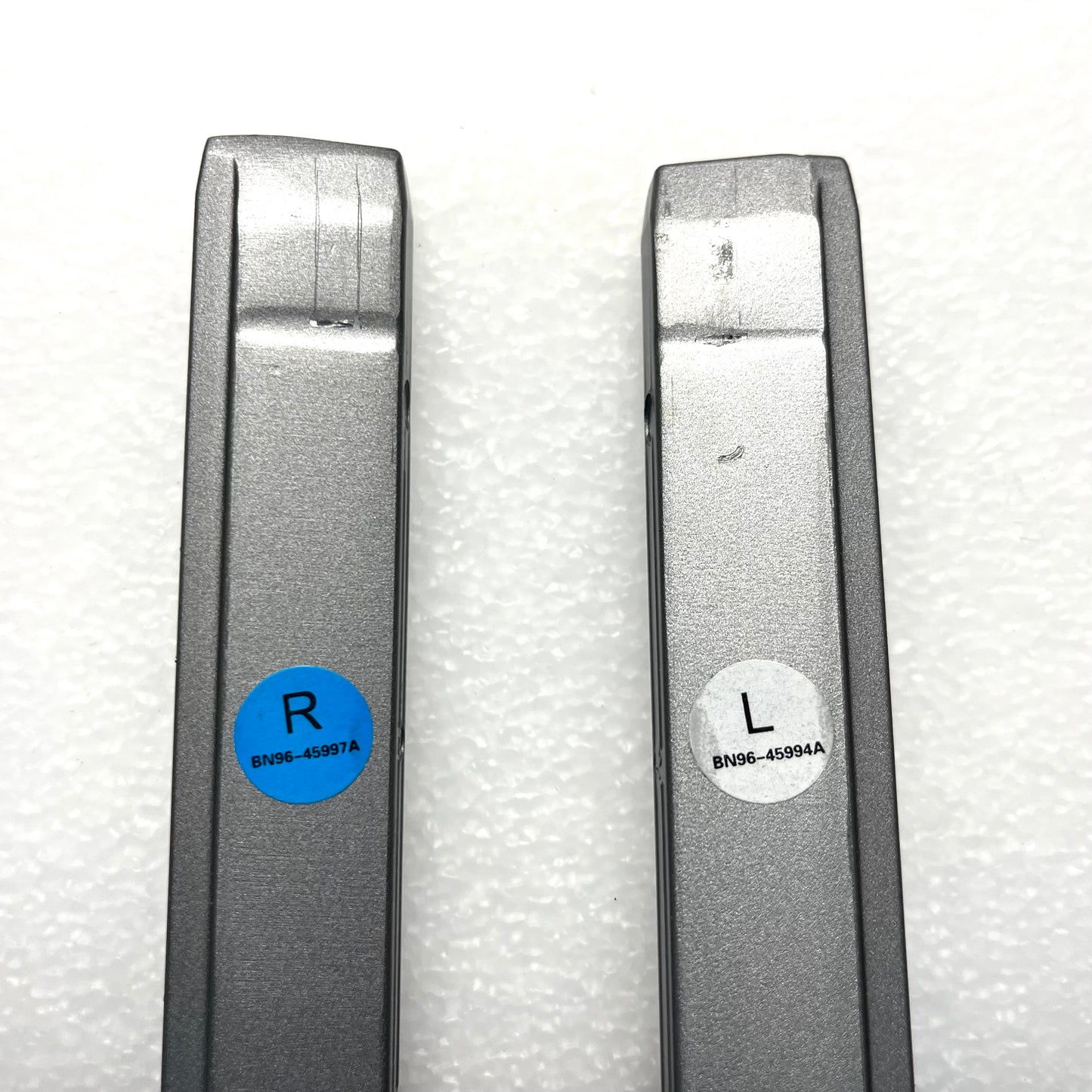 Samsung TV Stand for QN75Q6FNAFXZA | Parts BN96-45997A & BN96-45994A